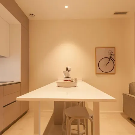 Premium - Calle Granada