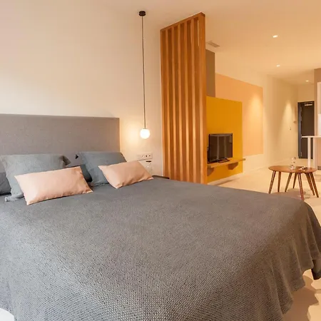 Premium - Calle Granada *